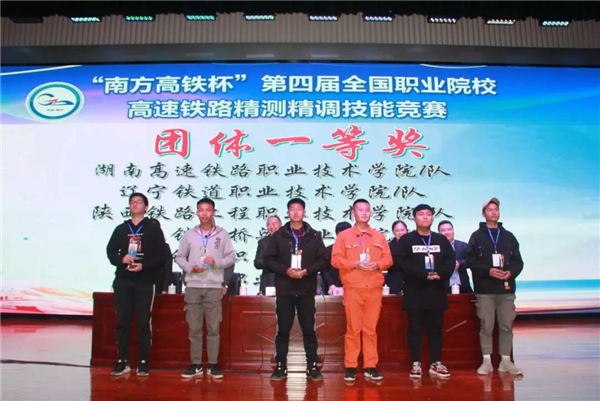 ̫������tyc4633